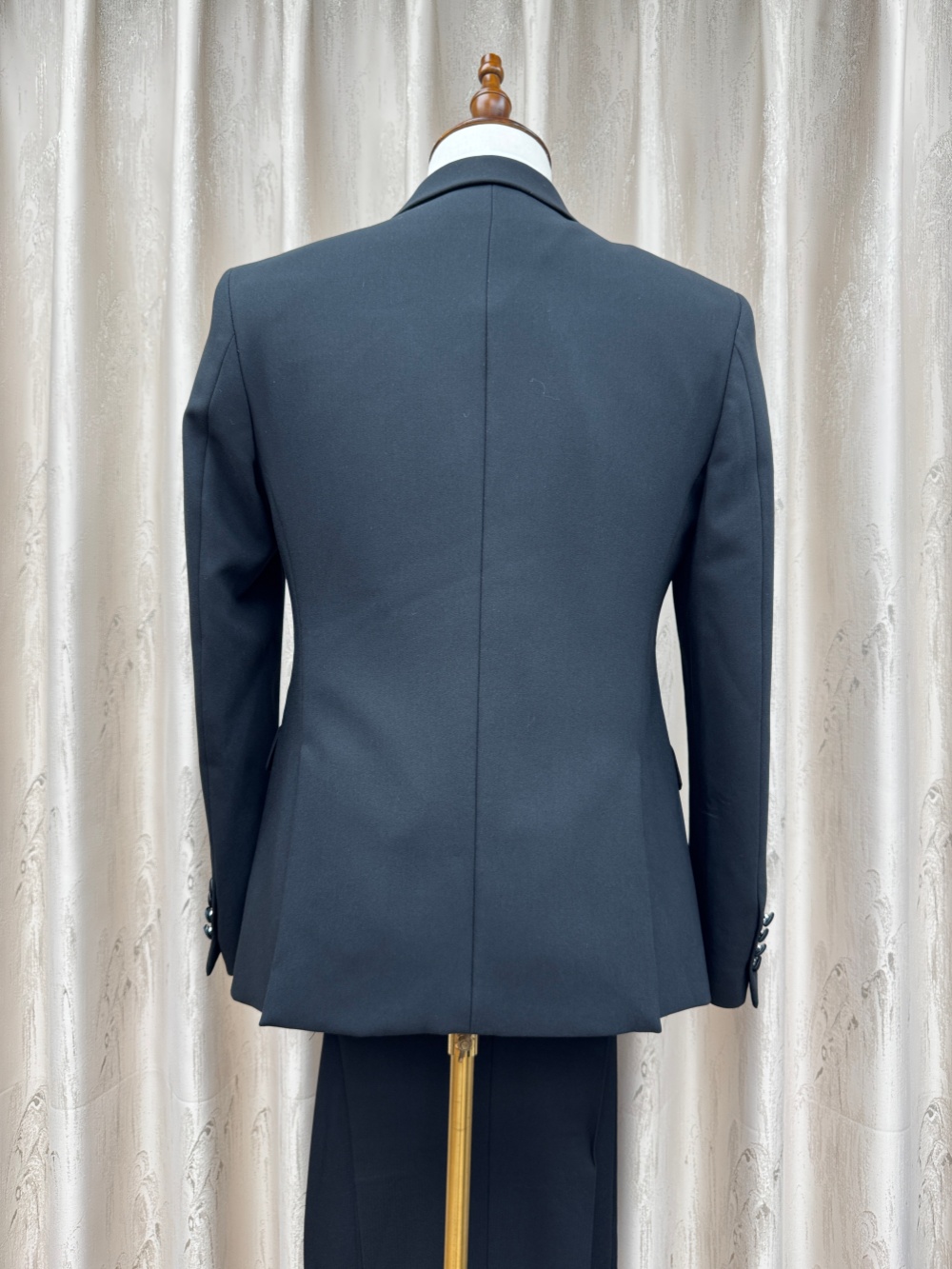 Classy Formal Man Suit Set 3 P - đánh giá và giá Formal Wear For Men In Wedding