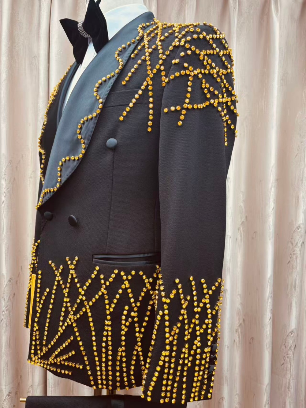 Man Exquisite Beaded Suit Set  - đánh giá và giá Men Formal Wear Clothes